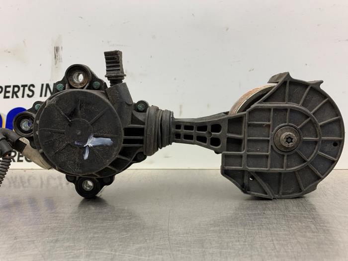 Gebrauchte Spanrolle multiriem Mini Mini (R56) 1.6 16V Cooper Preis € 40,00 Margenregelung angeboten von Gebr Opdam B.V.