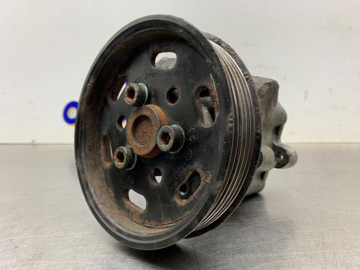 Usagé Pompe de direction Volkswagen Sharan (7M8/M9/M6) 2.8 V6 24V Prix € 50,00 Règlement à la marge proposé par Gebr Opdam B.V.