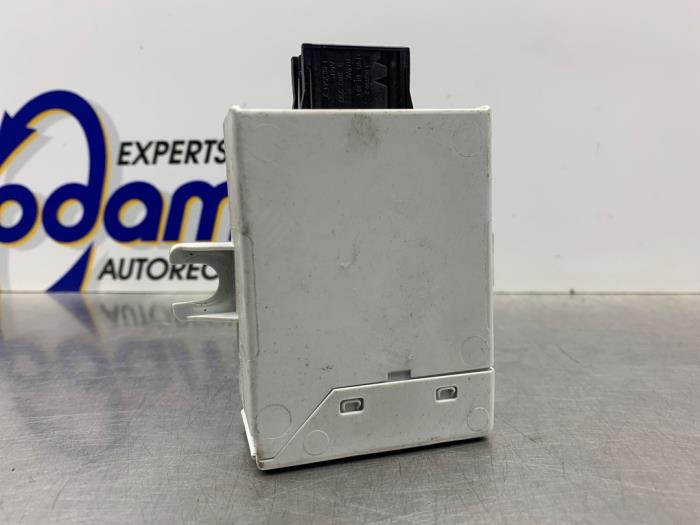 Begagnade Elspegelmodul Mini Mini (R56) 1.6 16V Cooper Pris € 30,00 Marginaltabell erbjuds av Gebr Opdam B.V.