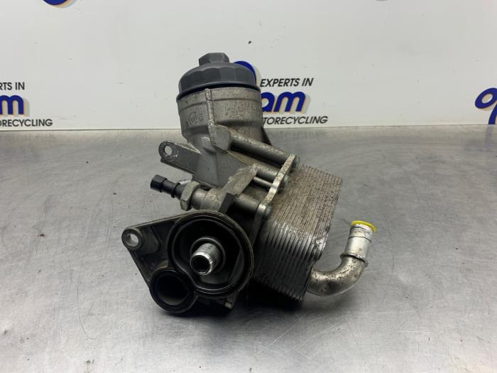 Gebrauchte Ölfiltergehäuse Opel Astra J Sports Tourer (PD8/PE8/PF8) 1.7 CDTi 16V Preis € 75,00 Margenregelung angeboten von Gebr Opdam B.V.