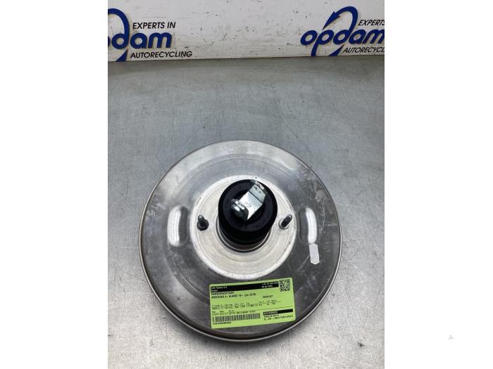 Usados Servofreno Mercedes A (177.0) 1.3 A-160 Turbo 16V Precio € 125,00 Norma de margen ofrecido por Gebr Opdam B.V.