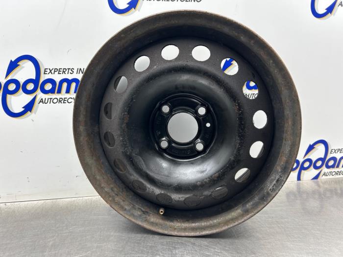 Gebrauchte Felge Renault Clio III (BR/CR) Preis € 25,00 Margenregelung angeboten von Gebr Opdam B.V.