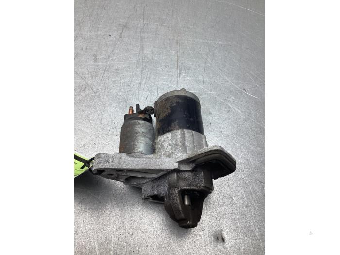 Gebrauchte Anlasser Renault Kadjar (RFEH) 1.2 Energy TCE 130 Preis € 30,00 Margenregelung angeboten von Gebr Opdam B.V.