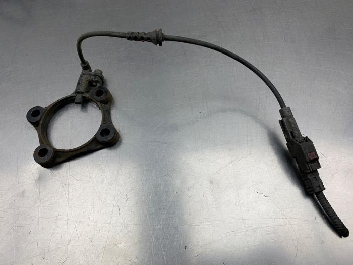 Begagnade ABS-sensor Opel Karl 1.0 12V Pris € 20,00 Marginaltabell erbjuds av Gebr Opdam B.V.