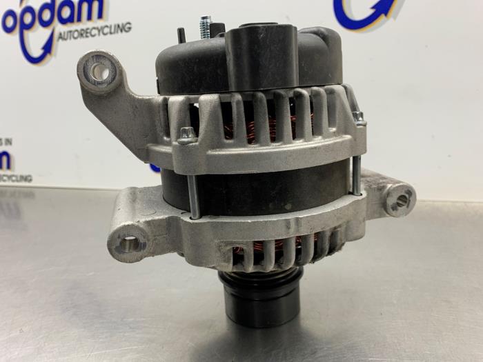 Usagé Dynamo Opel Karl 1.0 12V Prix € 75,00 Règlement à la marge proposé par Gebr Opdam B.V.