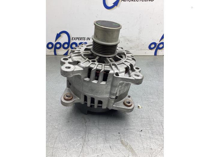 Dynamo from a Volkswagen T-Roc I 1.5 TSI 16V 2022