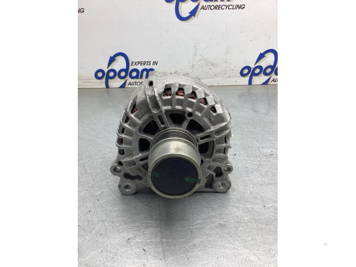 Dynamo from a Volkswagen T-Roc I 1.5 TSI 16V 2022