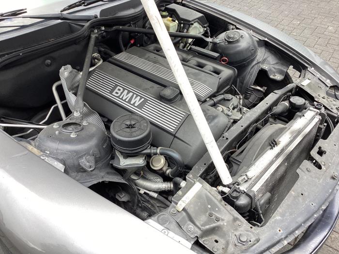 Engine from a BMW Z4 Roadster (E85)  2004