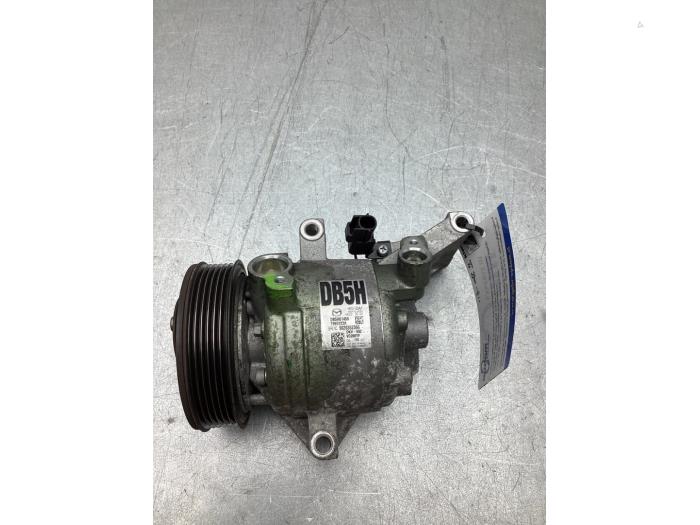 Usagé Compresseur de clim Mazda CX-3 (DJ/DK) 2.0 SkyActiv-G 121 Prix € 150,00 Règlement à la marge proposé par Gebr Opdam B.V.