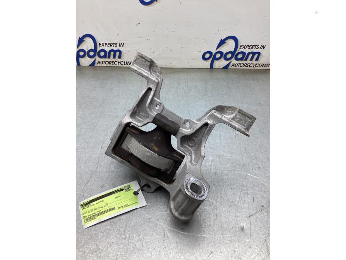 Gebrauchte Motorlager Mazda CX-3 (DJ/DK) 2.0 SkyActiv-G 121 Preis € 50,00 Margenregelung angeboten von Gebr Opdam B.V.