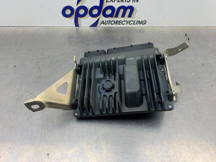 Used Engine management computer Toyota Auris Touring Sports (E18) 1.2 T 16V Price € 175,00 Margin scheme offered by Gebr Opdam B.V.