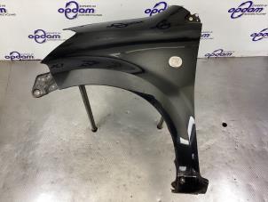 Begagnade Framskärm, vänster Daihatsu Sirion 2 (M3) 1.3 16V DVVT Pris € 75,00 Marginaltabell erbjuds av Gebr Opdam B.V.