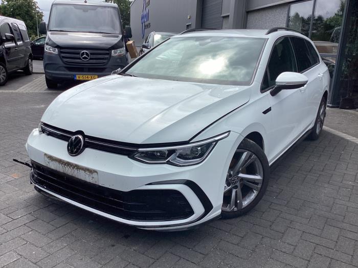 Usagé Boite de vitesses Volkswagen Golf VIII Variant (GC5) 1.5 eTSI 16V Prix € 2.500,00 Règlement à la marge proposé par Gebr Opdam B.V.