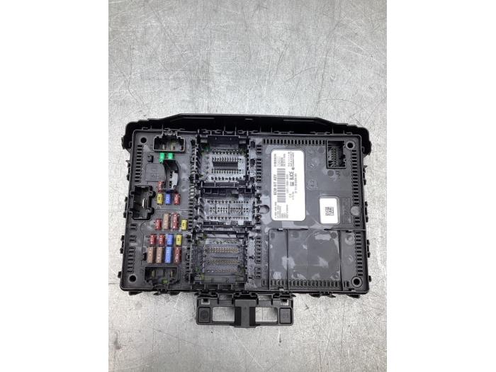 Used Body control computer Ford Kuga III (DFK) 2.5 PHEV 16V Price € 150,00 Margin scheme offered by Gebr Opdam B.V.