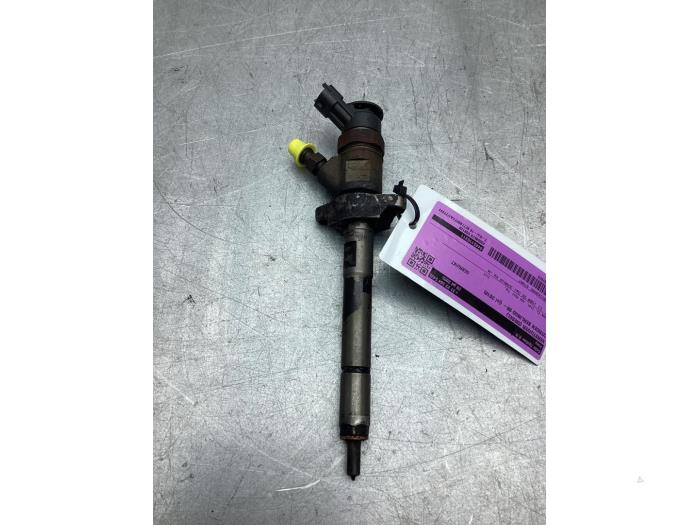 Gebrauchte Einspritzdüse (Diesel) Citroen Berlingo 1.6 Hdi 75 16V Phase 1 Preis € 75,00 Margenregelung angeboten von Gebr Opdam B.V.