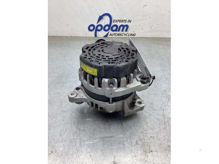 Begagnade Dynamo Kia Rio IV (YB) 1.0i T-GDi 100 12V Pris € 60,00 Marginaltabell erbjuds av Gebr Opdam B.V.