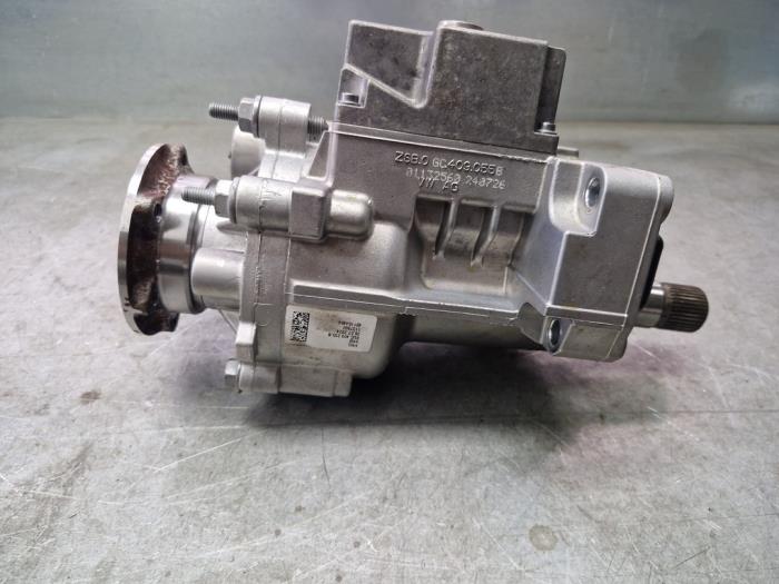 Differential vorne van een Volkswagen Golf VIII (CD1) 2.0 GTI 16V 2024