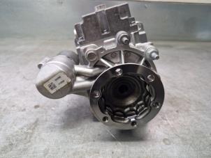 Differential vorne van een Volkswagen Golf VIII (CD1) 2.0 GTI 16V 2024