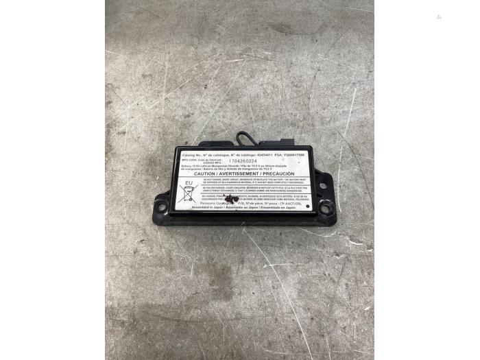 Begagnade Extrabatteri Opel Karl 1.0 12V Pris € 30,00 Marginaltabell erbjuds av Gebr Opdam B.V.