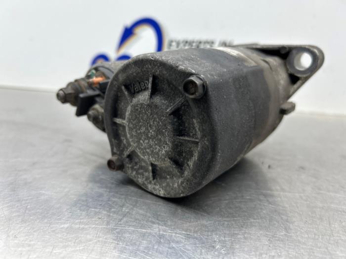 Gebrauchte Anlasser Renault Clio III (BR/CR) 1.2 16V 75 Preis € 40,00 Margenregelung angeboten von Gebr Opdam B.V.