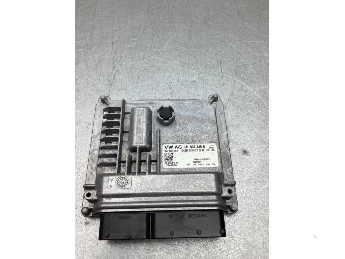 Used Engine management computer Volkswagen Golf VII Variant (AUVV) 1.6 TDI BlueMotion 16V Price € 150,00 Margin scheme offered by Gebr Opdam B.V.