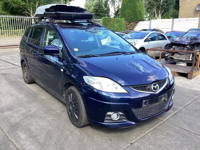 Używane Blotnik prawy przód Mazda 5 (CR19) 1.8i 16V Cena € 75,00 Procedura marży oferowane przez Gebr Opdam B.V.