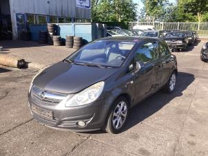 Gebrauchte Scheinwerfer links Opel Corsa D 1.4 16V Twinport Preis € 75,00 Margenregelung angeboten von Gebr Opdam B.V.