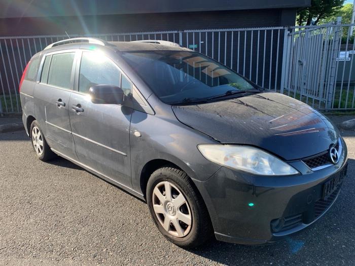 Używane Blotnik prawy przód Mazda 5 (CR19) 1.8i 16V Cena € 90,00 Procedura marży oferowane przez Gebr Opdam B.V.