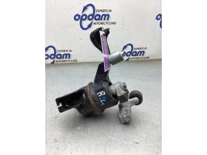 Engine mount from a Honda Civic (FK1/2/3) 1.4i VTEC 16V 2016