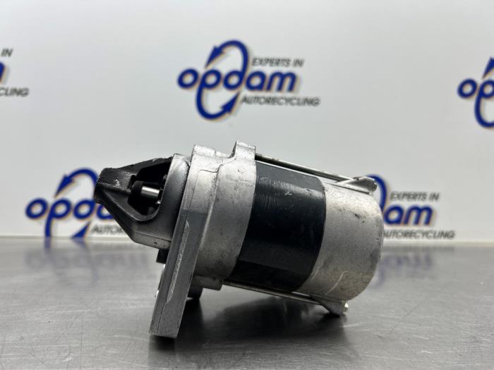 Gebrauchte Anlasser Peugeot 208 II (UB/UH/UP) 1.2 Vti 12V PureTech 75 Preis € 75,00 Margenregelung angeboten von Gebr Opdam B.V.