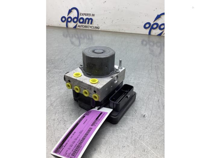 Begagnade ABS-pump Nissan Micra (K14) 0.9 IG-T 12V Pris € 150,00 Marginaltabell erbjuds av Gebr Opdam B.V.