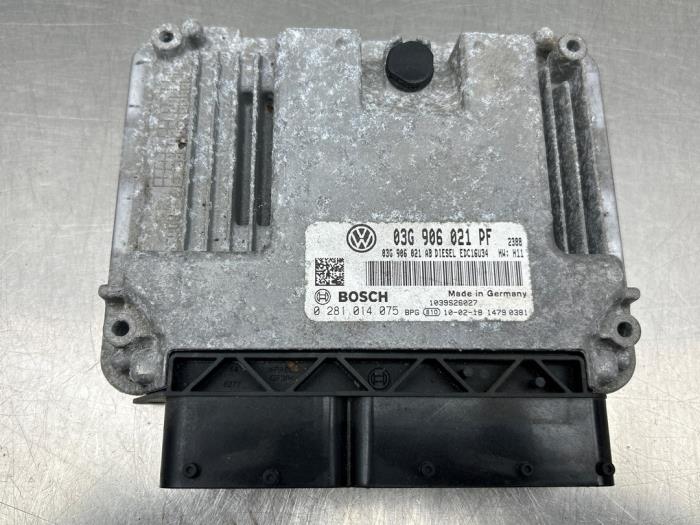 Used Engine management computer Volkswagen Caddy III (2KA,2KH,2CA,2CH) 1.9 TDI Price € 125,00 Margin scheme offered by Gebr Opdam B.V.