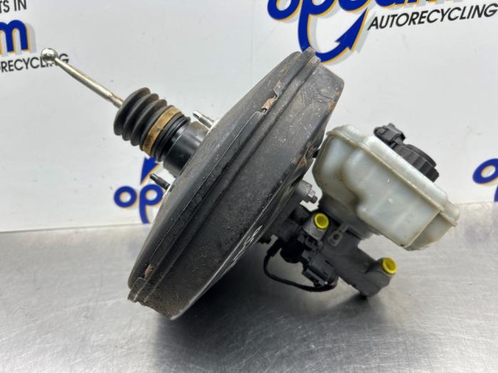 Usagé Servo frein Volkswagen Caddy III (2KA,2KH,2CA,2CH) 1.9 TDI Prix € 125,00 Règlement à la marge proposé par Gebr Opdam B.V.