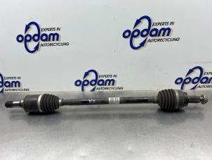 Usados Eje de transmisión derecha detrás BMW 3 serie (F30) 320i 2.0 16V Precio € 99,00 Norma de margen ofrecido por Gebr Opdam B.V.