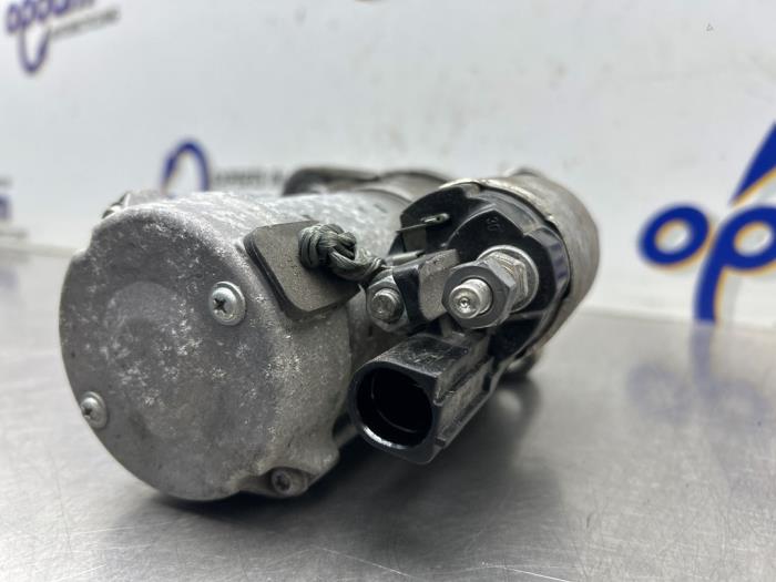 Usagé Démarreur Volkswagen Polo VI (AW1) 1.0 TGI 12V Prix € 50,00 Règlement à la marge proposé par Gebr Opdam B.V.