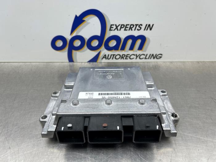 Used Engine management computer Ford Focus 2 Wagon 1.8 16V Price € 125,00 Margin scheme offered by Gebr Opdam B.V.