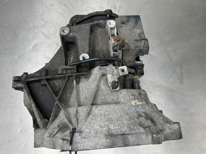 Getriebe van een Ford Focus 2 Wagon 1.8 16V 2009