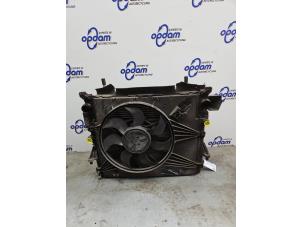 Usagé Set refroidisseur Mercedes Vito (447.6) 1.6 109 CDI 16V Prix € 605,00 Prix TTC proposé par Gebr Opdam B.V.