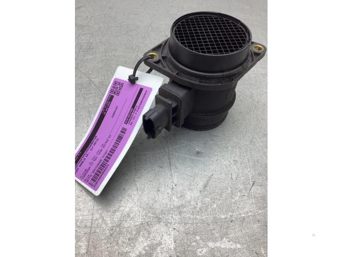 Gebrauchte Luftmengenmesser Fiat Doblo Cargo (263) 1.3 MJ 16V Euro 4 Preis € 40,00 Margenregelung angeboten von Gebr Opdam B.V.