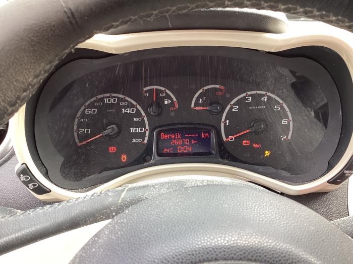 Compteur kilométrique KM d'un Ford Ka II 1.2 2011