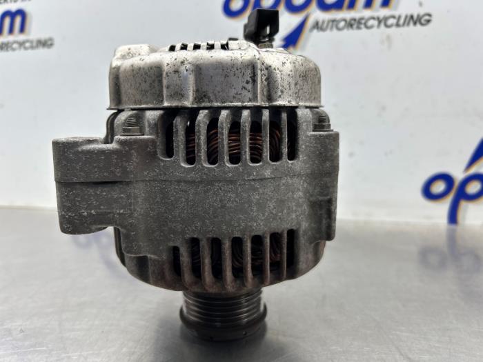Begagnade Dynamo Volvo V40 (VW) 2.0 16V Turbo Pris € 70,00 Marginaltabell erbjuds av Gebr Opdam B.V.