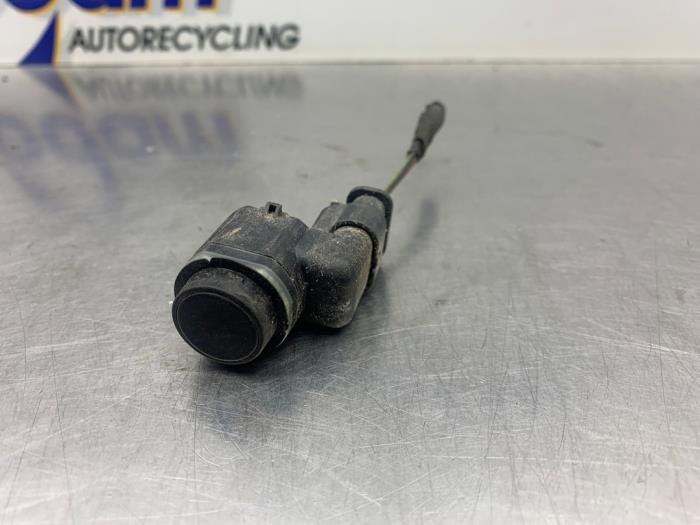Usados Sensor PDC Audi A1 Sportback (8XA/8XF) 1.0 TFSI Ultra 12V Precio € 25,00 Norma de margen ofrecido por Gebr Opdam B.V.