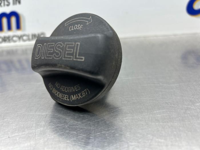 Begagnade Tanklock Mini Clubman (R55) 1.6 Cooper D Pris € 20,00 Marginaltabell erbjuds av Gebr Opdam B.V.