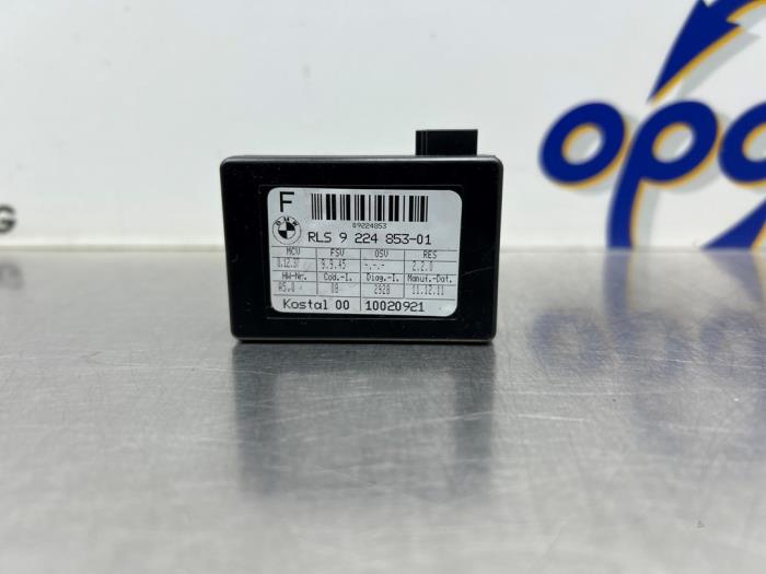 Begagnade Regnsensor Mini Clubman (R55) 1.6 Cooper D Pris € 30,00 Marginaltabell erbjuds av Gebr Opdam B.V.
