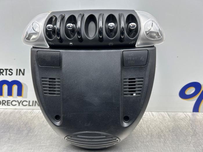 Begagnade Innerbelysning, fram Mini Clubman (R55) 1.6 Cooper D Pris € 50,00 Marginaltabell erbjuds av Gebr Opdam B.V.