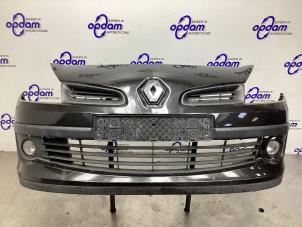 Used Front bumper Renault Clio III (BR/CR) 1.2 16V 75 Price € 150,00 Margin scheme offered by Gebr Opdam B.V.
