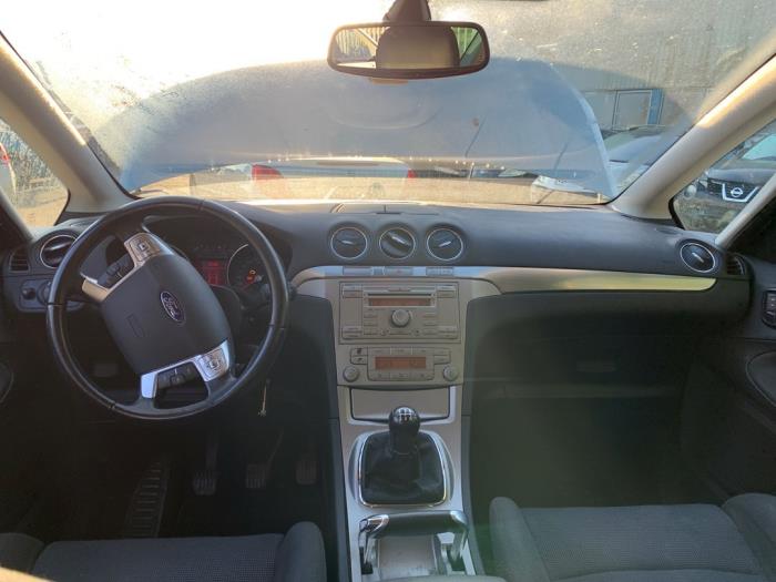 Innenspiegel van een Ford S-Max (GBW) 2.0 16V 2006