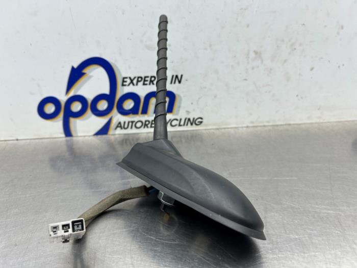 Używane Antena Kia Picanto (JA) 1.0 DPi 12V Cena € 48,40 Z VAT oferowane przez Gebr Opdam B.V.