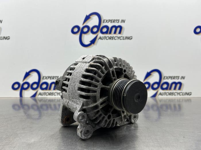 Begagnade Dynamo Audi A3 (8P1) 1.6 Pris € 50,00 Marginaltabell erbjuds av Gebr Opdam B.V.