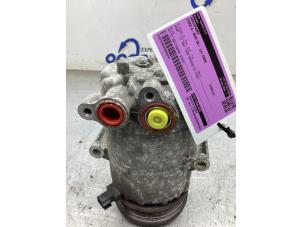Usagé Compresseur de clim Ford S-Max (GBW) 2.0 16V Prix € 100,00 Règlement à la marge proposé par Gebr Opdam B.V.
